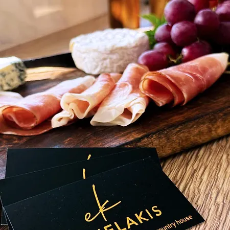 Ek Ornelakis, Luxury With Jacuzzi Chania (Crete)